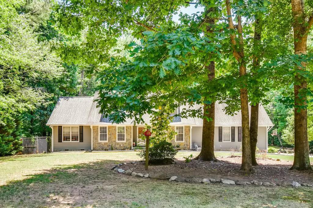 20 Lisa Ct., Stockbridge, GA 30281