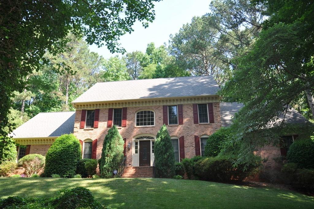 6077 Millstone Run, Stone Mountain, GA 30087
