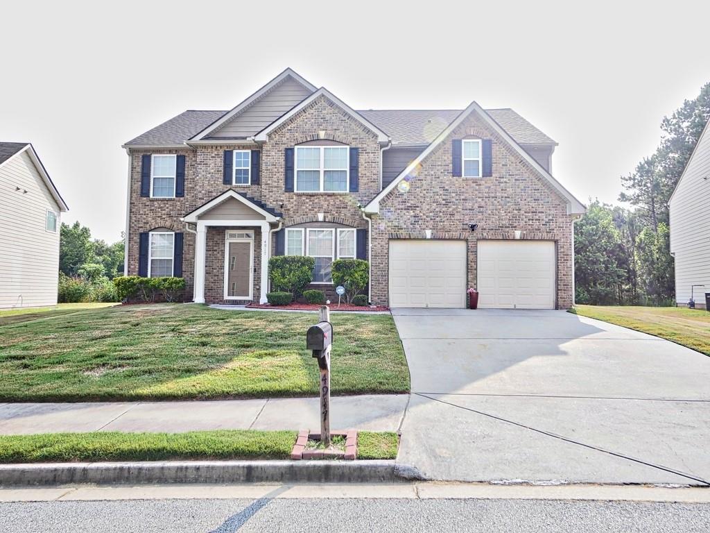 4917 Locherby Dr., Fairburn, GA 30213