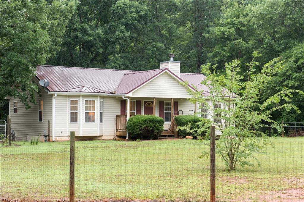 86 April Ln., Jefferson, GA 30549