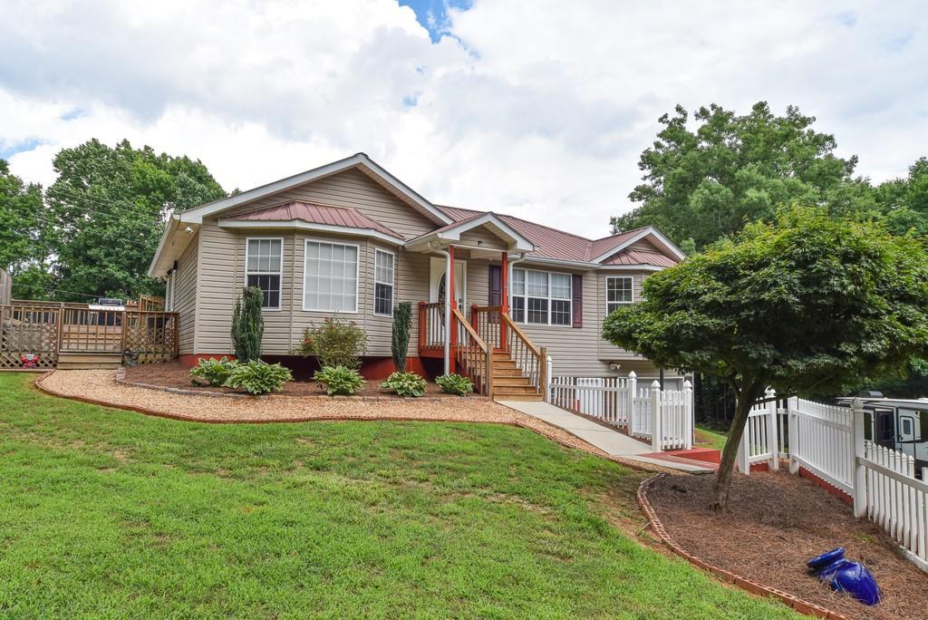 226 Parson Cir., Maysville, GA 30558