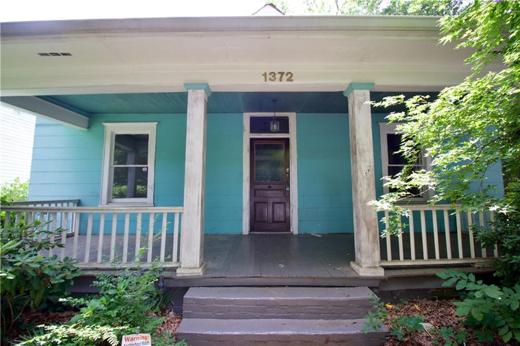 1372 Wadley Ave., East Point, GA 30344