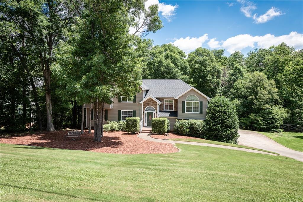 461 Philadelphia Dr., Jasper, GA 30143