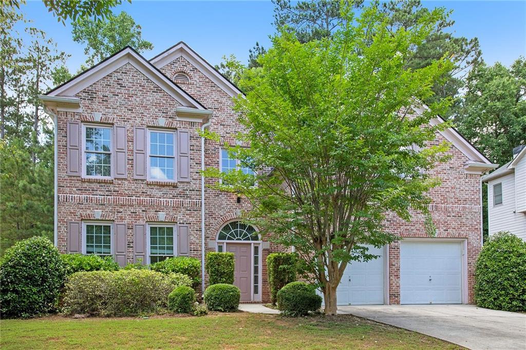 6403 Foggy Oak Dr., Fairburn, GA 30213