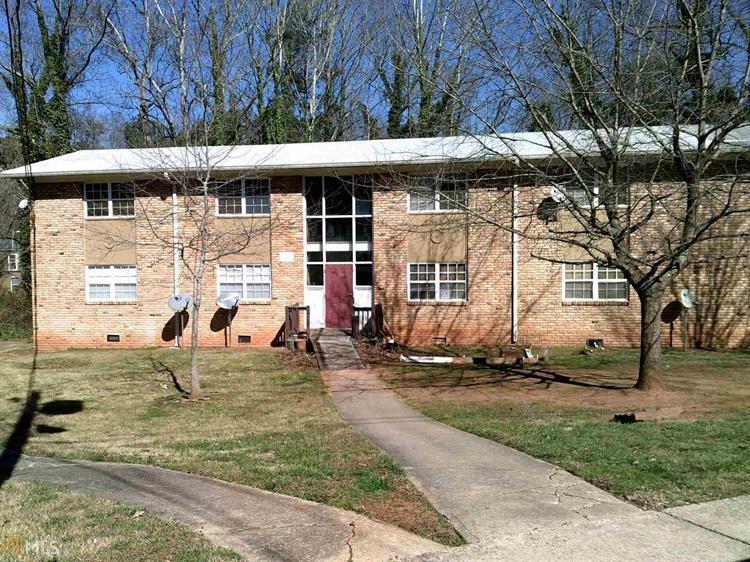 1600 Line Cir., Decatur, GA 30032