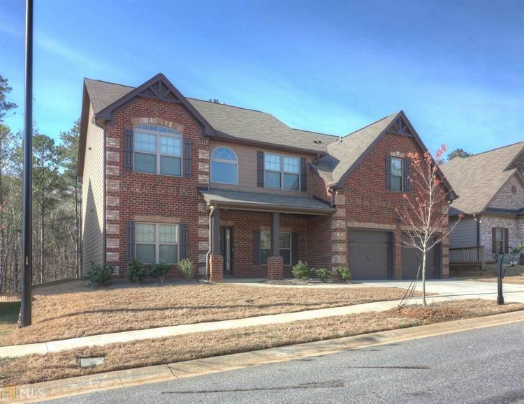8026 Stillmist Dr., Fairburn, GA 30213