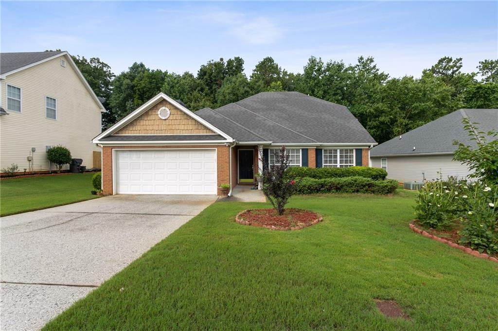 2098 Wildcat Cliffs Ln., Lawrenceville, GA 30043