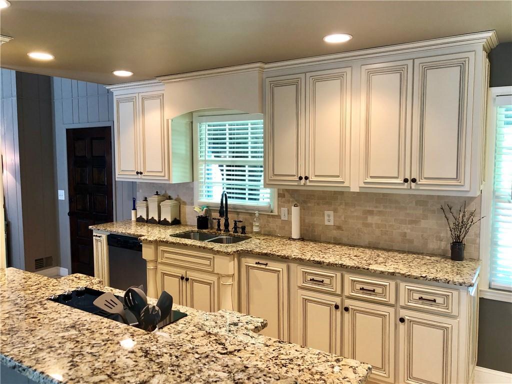3634 Windy Hill Dr., Gainesville, GA 30504