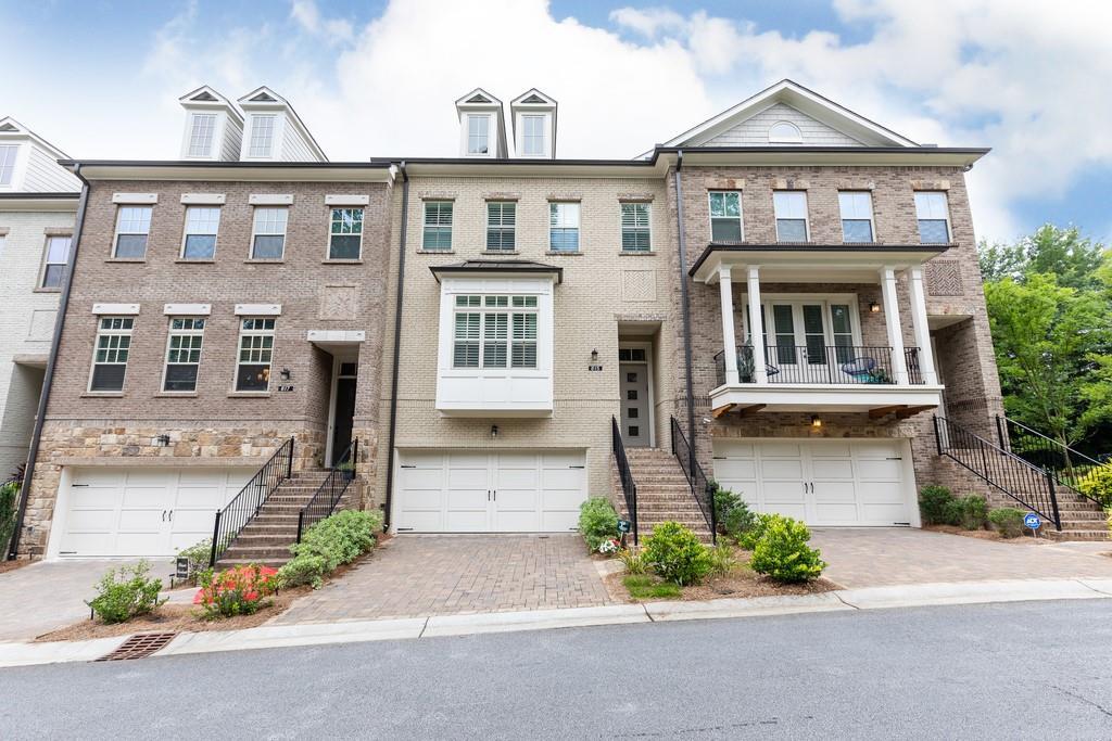 815 Canterbury Overlook, Atlanta, GA 30324