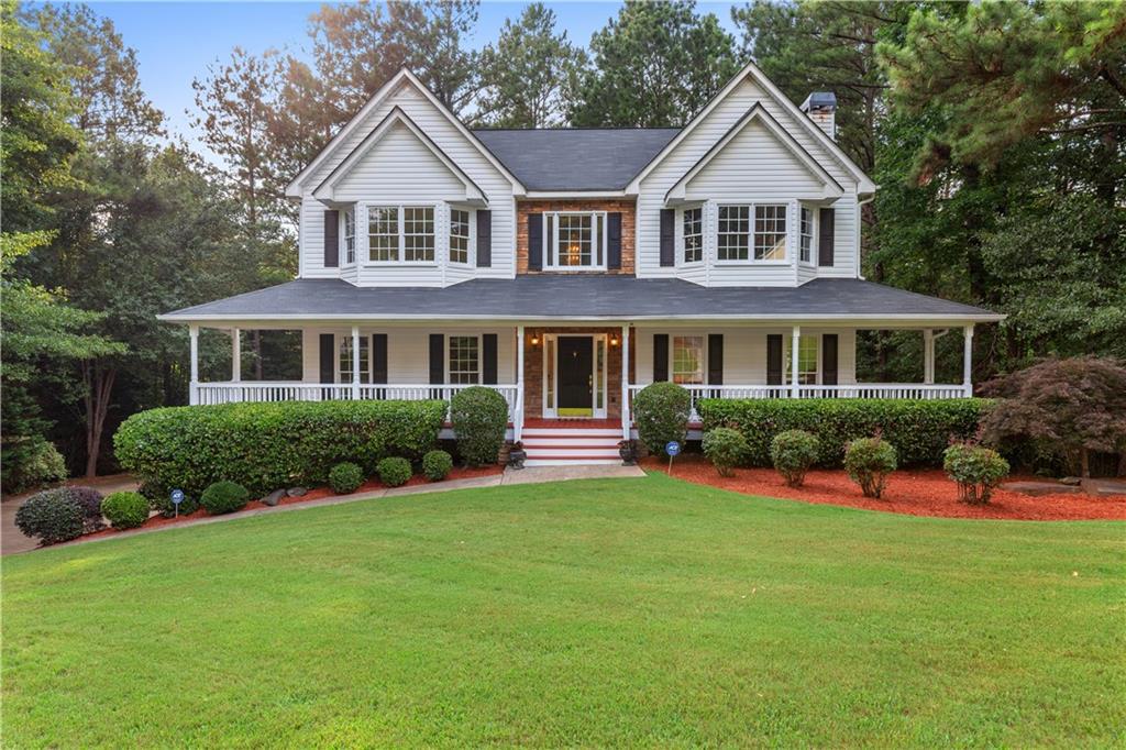 124 Warrenton Dr., Douglasville, GA 30134