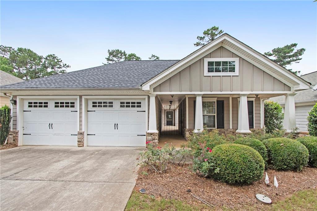 108 Cottage Club Dr., Locust Grove, GA 30248