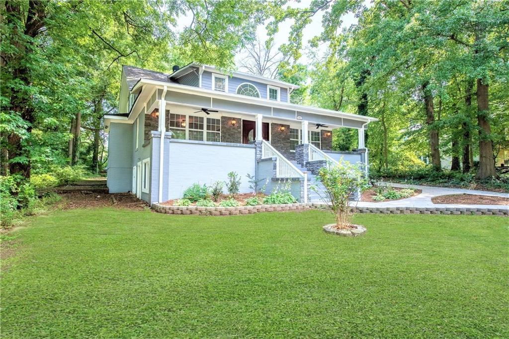 1682 Hawthorne Ave., College Park, GA 30337