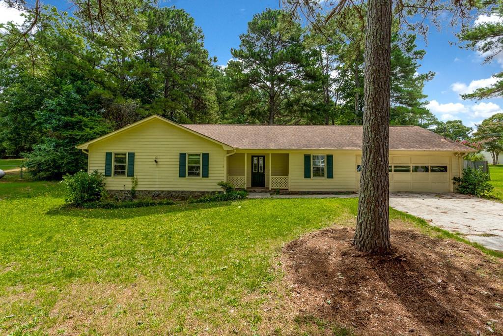 490 Southmoor Cir., Stockbridge, GA 30281