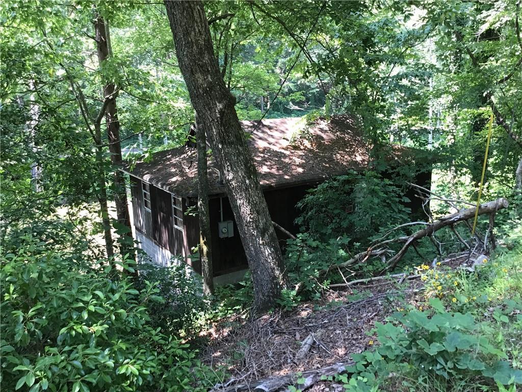 869 Twin Mountain Lake Cir., Talking Rock, GA 30175