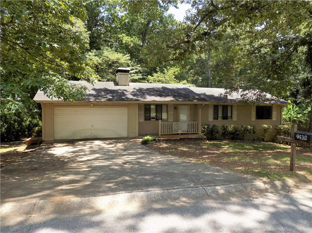 4430 Poplar Ct., Douglasville, GA 30135