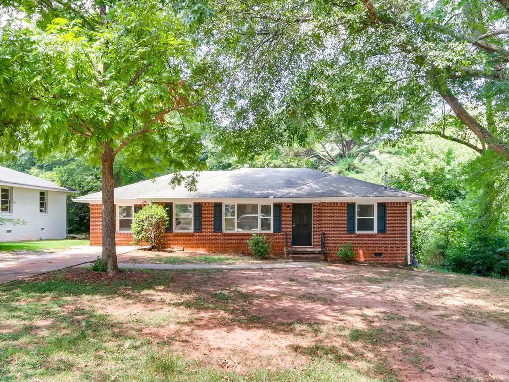 2207 Starline Dr., Decatur, GA 30032