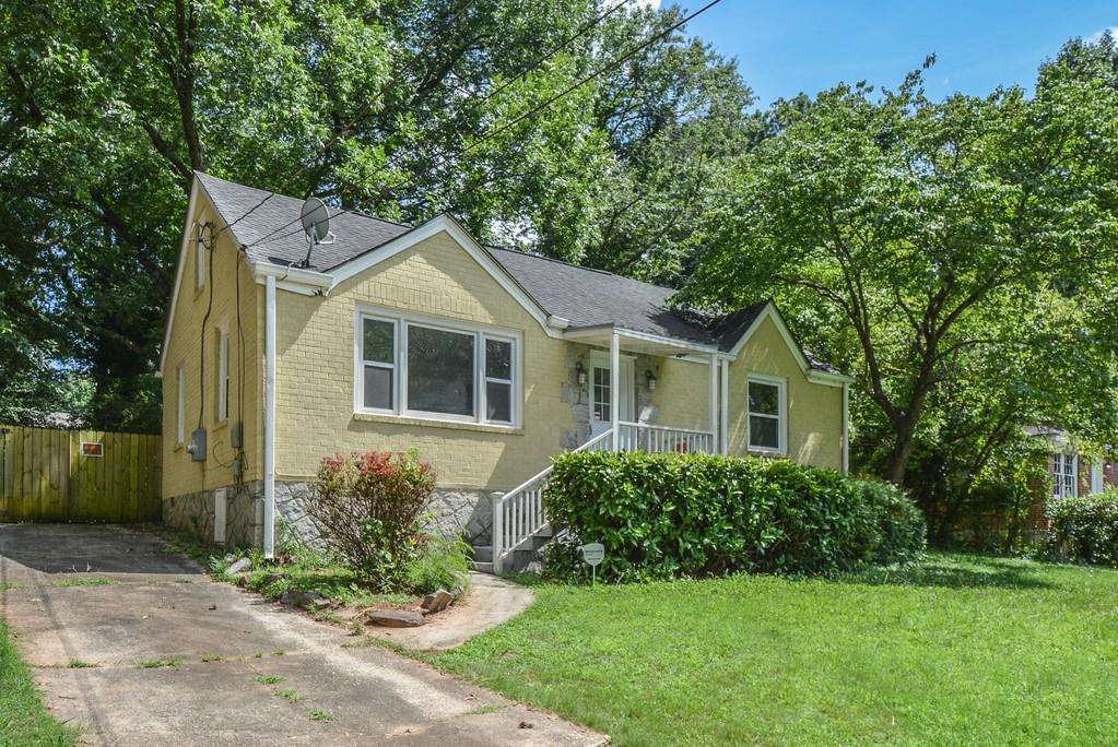 1549 Columbia Cir., Decatur, GA 30032