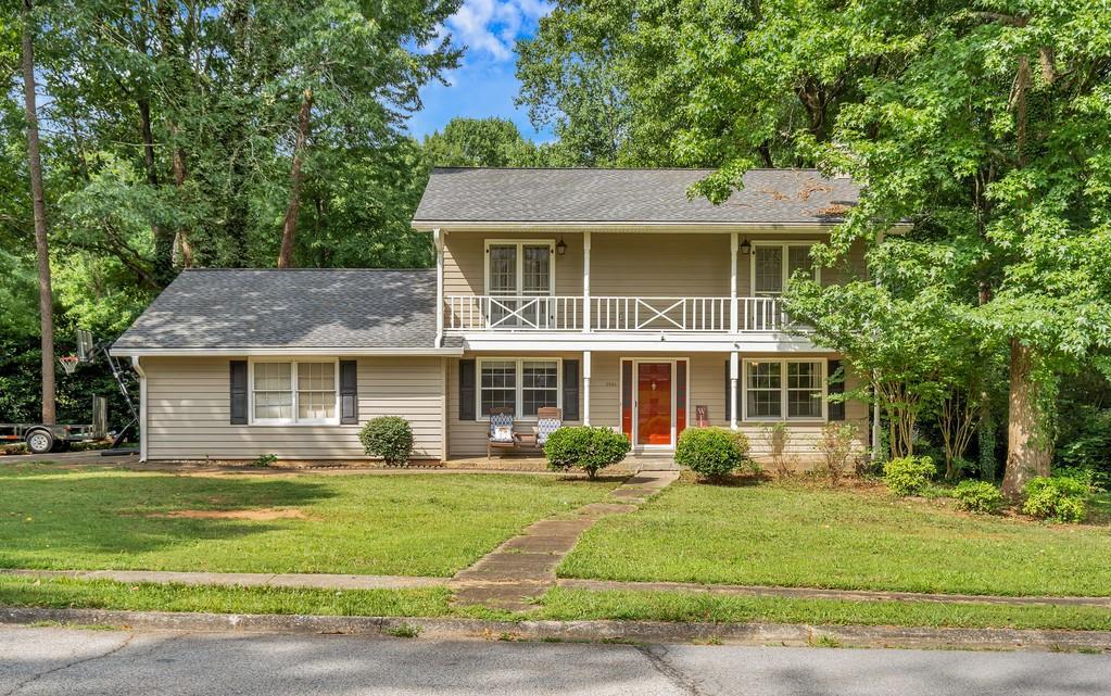 3984 Magnolia Ln., Buford, GA 30519
