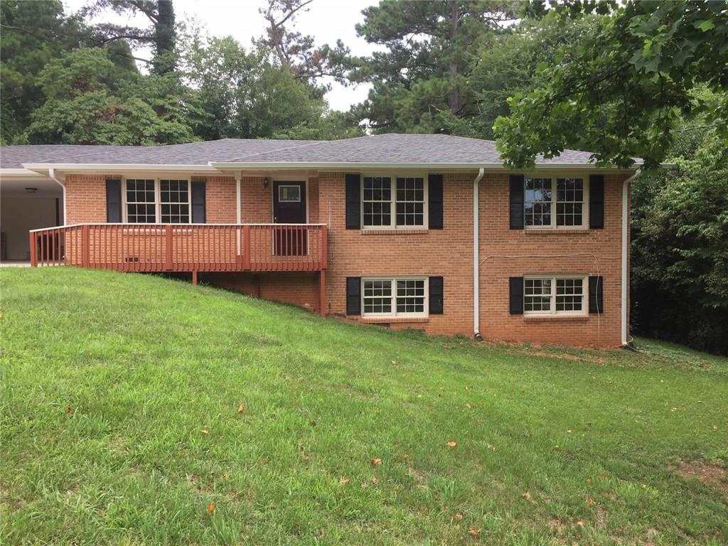 653 Rebecca St., Lilburn, GA 30047