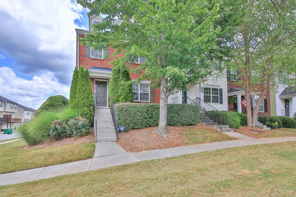 600 Market Place Ln., Woodstock, GA 30188