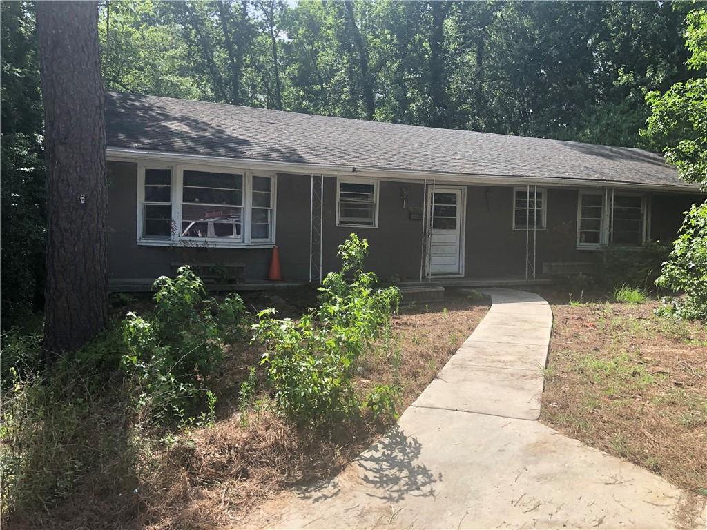 1315 Edna Pl., Macon, GA 31204