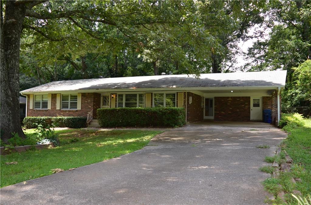 5541 Brady Dr., Stone Mountain, GA 30087