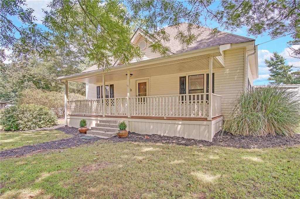 8055 Jot Em Down Rd., Gainesville, GA 30506