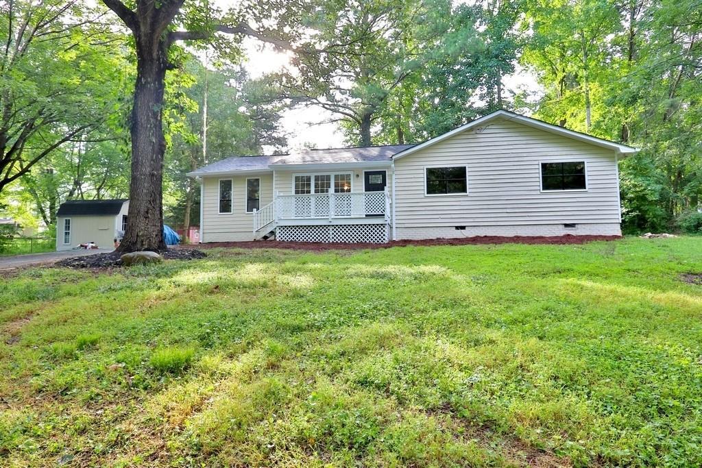 159 Trickum Hills Dr., Woodstock, GA 30188