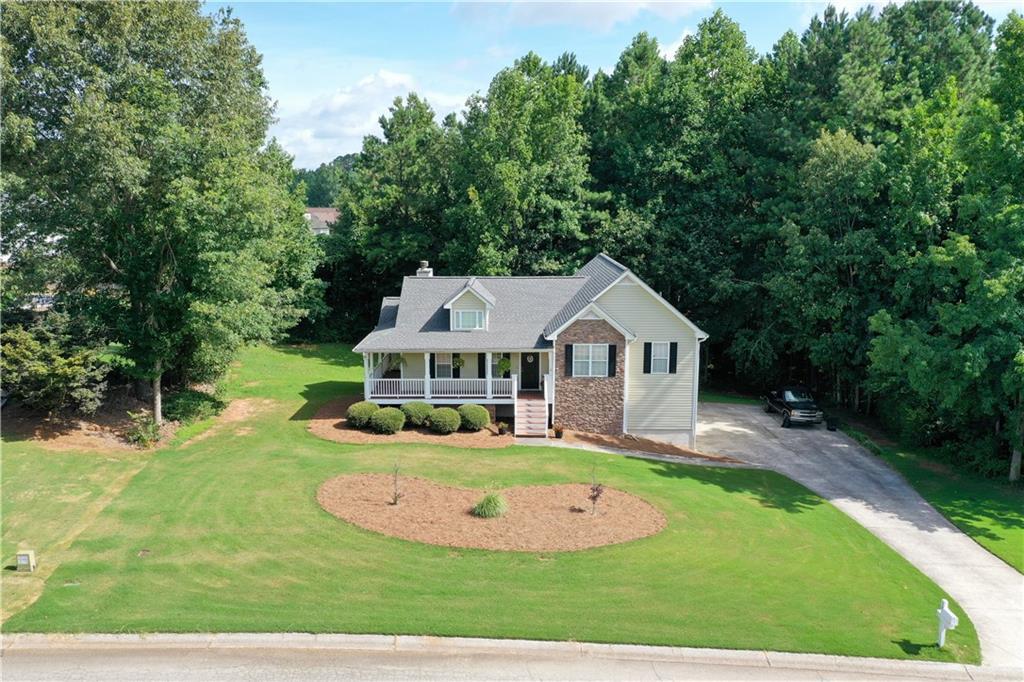 169 Barrington Dr., Hiram, GA 30141