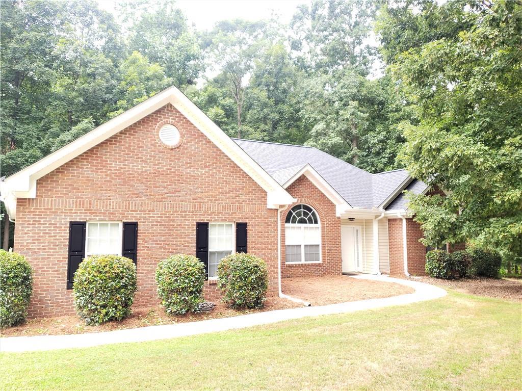 72 Nora Ct., Jefferson, GA 30549