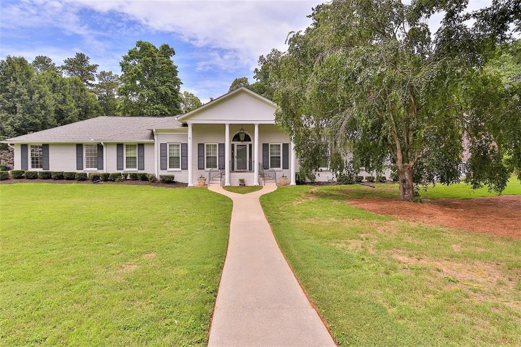 1200 Weldstone Ct., Sandy Springs, GA 30350