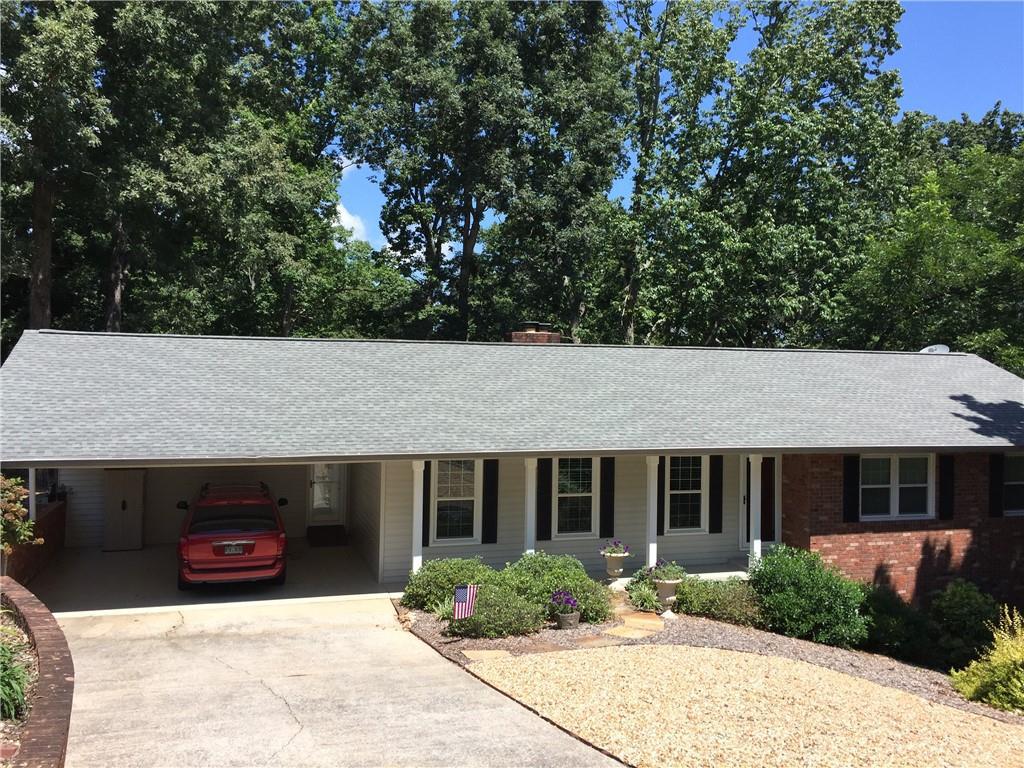 660 Crestview Ter., Gainesville, GA 30501