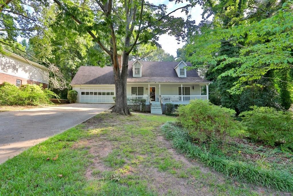 4003 Magnolia Ln., Buford, GA 30519