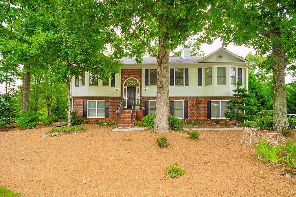 1880 Crowe Rd., Dacula, GA 30019