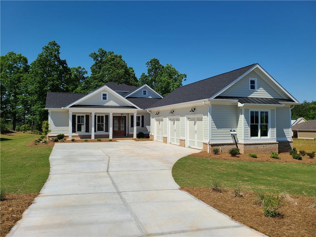 2812 Kestrel Dr., Statham, GA 30666