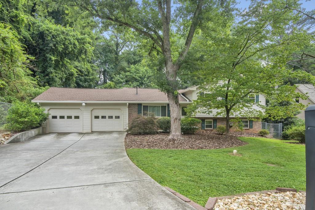 1636 Wildwood Rd., Marietta, GA 30062