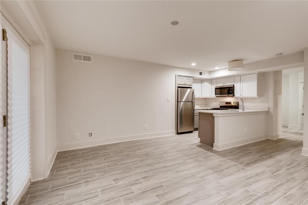 1261 Lavista Rd. #E15, Atlanta, GA 30324