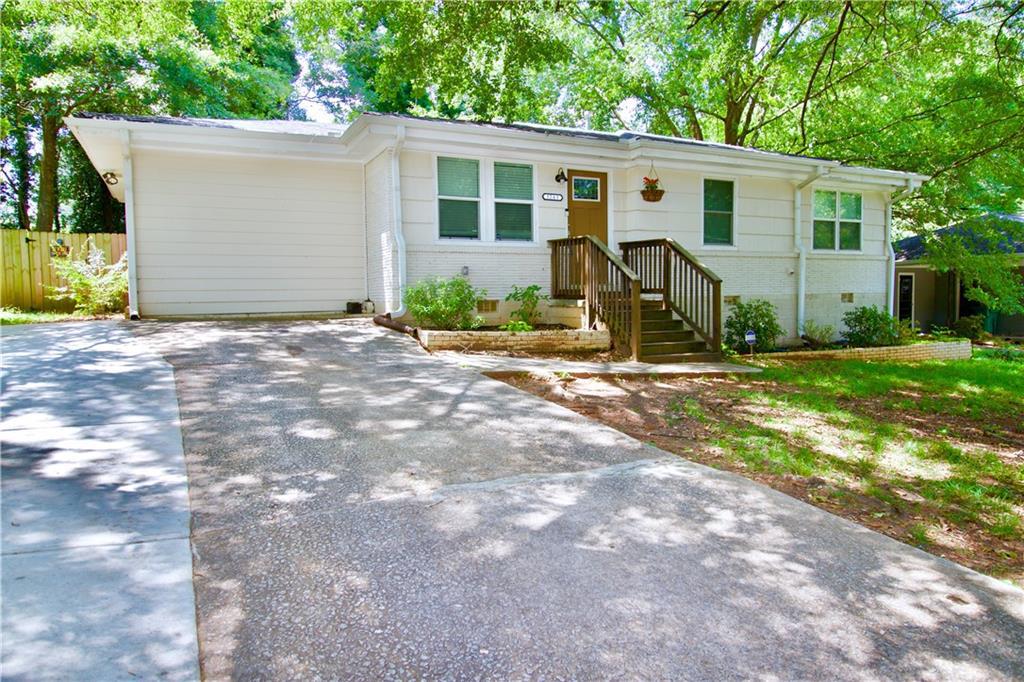 3261 Bonway Dr., Decatur, GA 30032