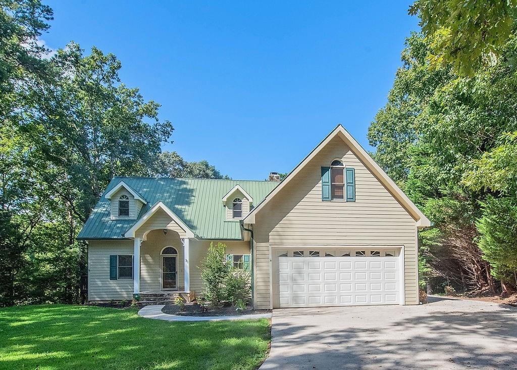 71 Rivermist Dr., Dahlonega, GA 30533