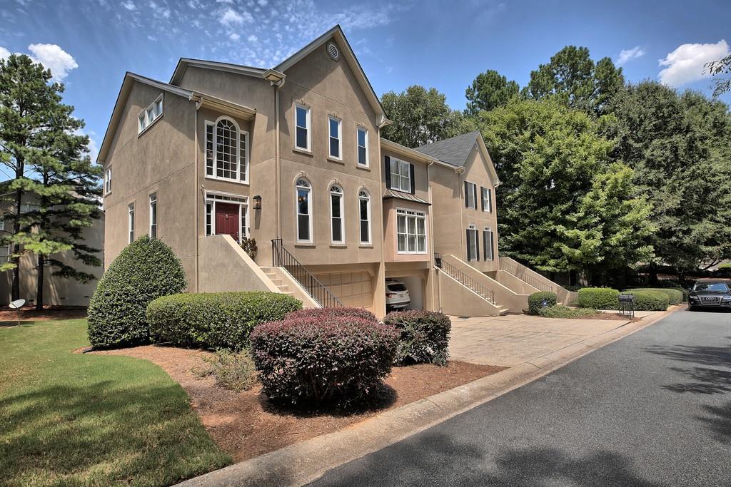 2540 Oakwood Way, Smyrna, GA 30080