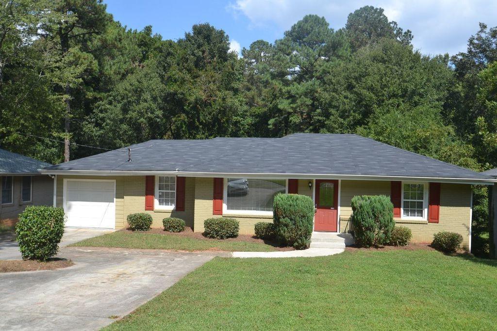 1908 Donna Pl., Decatur, GA 30032
