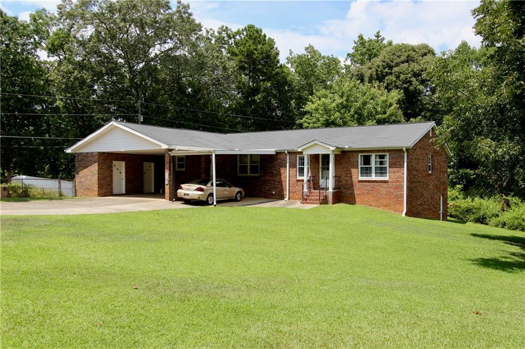 795 Pinecrest Rd., Canton, GA 30115