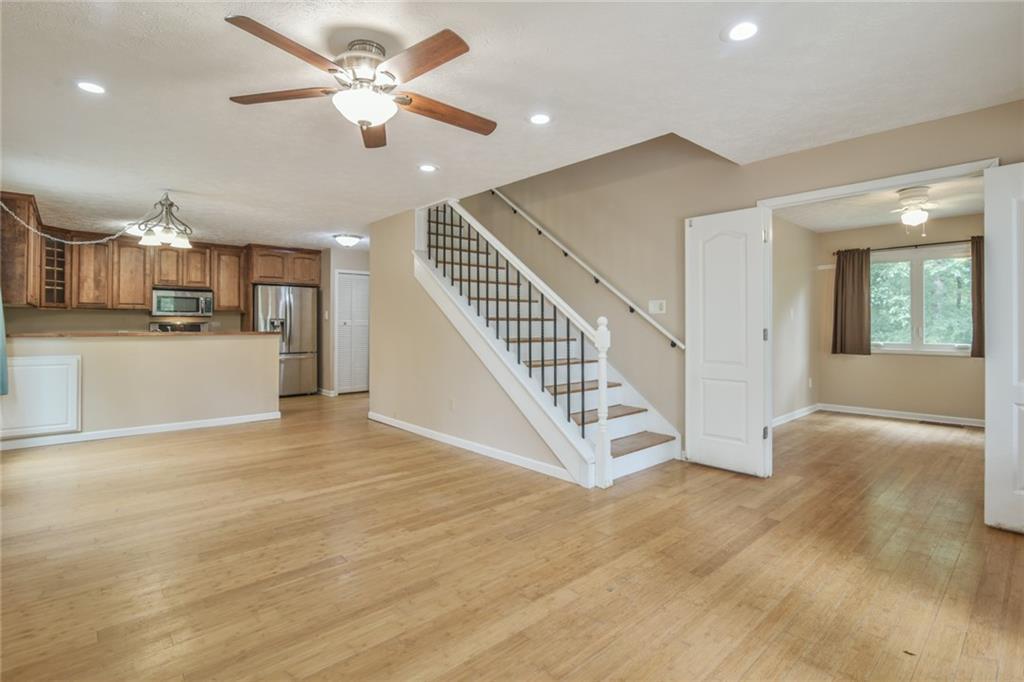229 Klinger Tr., Dahlonega, GA 30533
