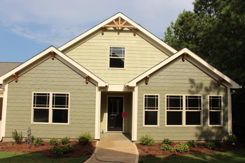 29 William Dr., White, GA 30184