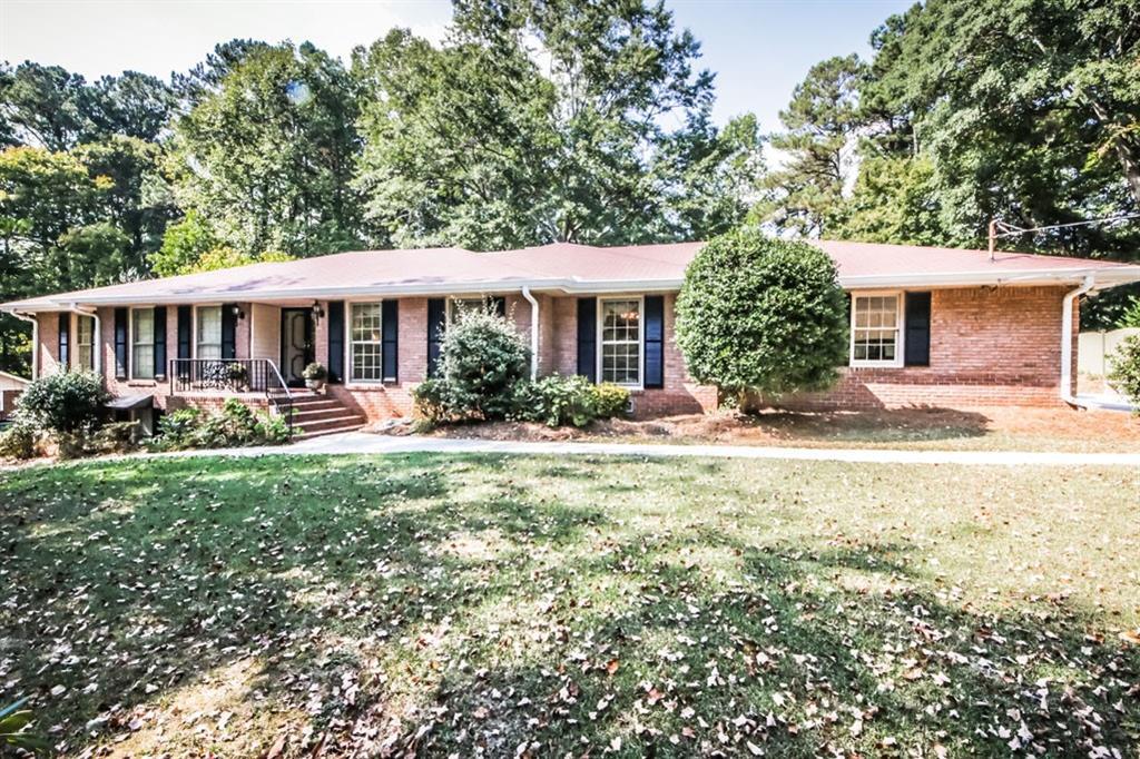 399 Cochran Dr., Norcross, GA 30071