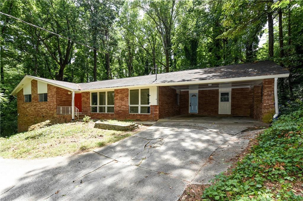1588 Nantahalla Ct., Atlanta, GA 30329