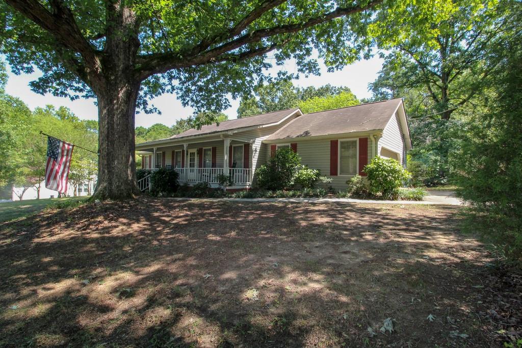 1293 Old Rockmart Rd., Silver Creek, GA 30173