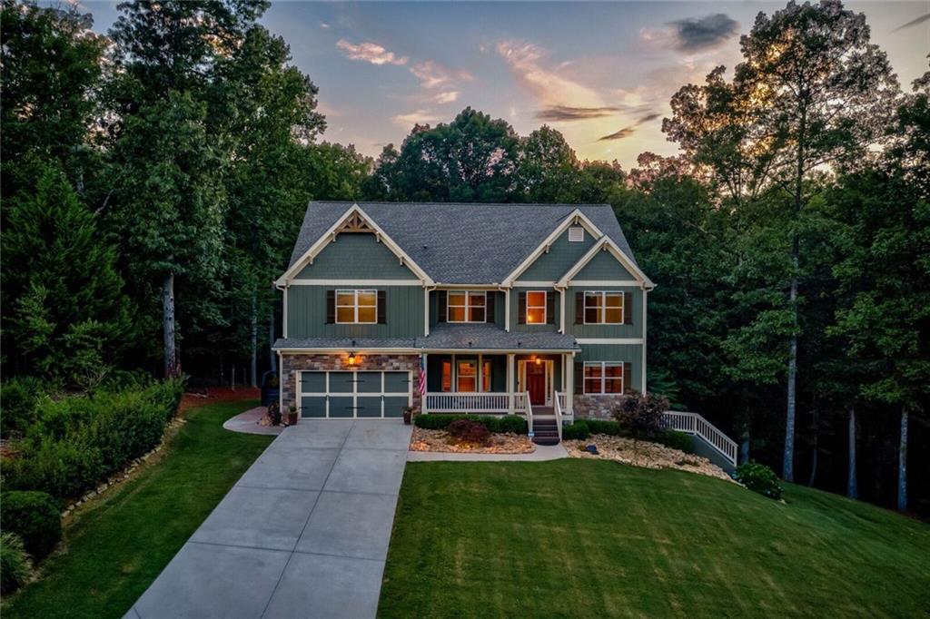 150 Dawson Manor Dr., Dawsonville, GA 30534