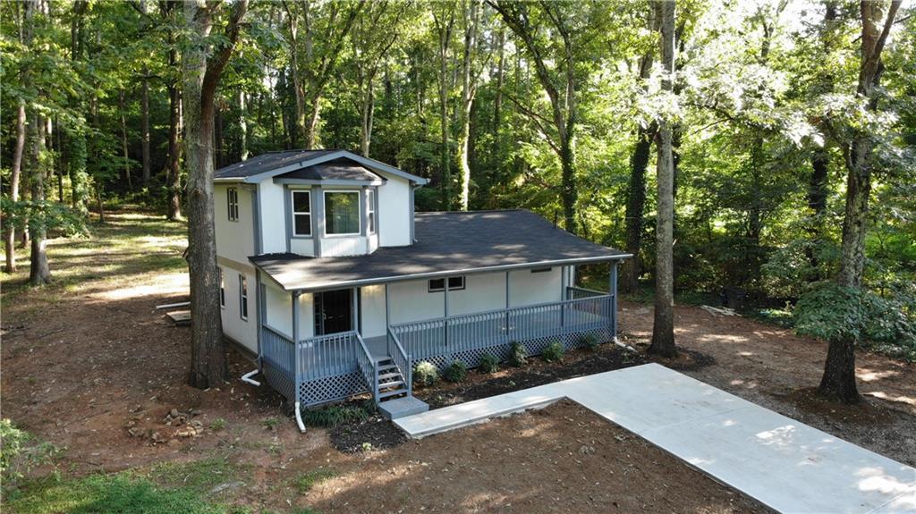 1596 Hiram Sudie Rd., Hiram, GA 30141