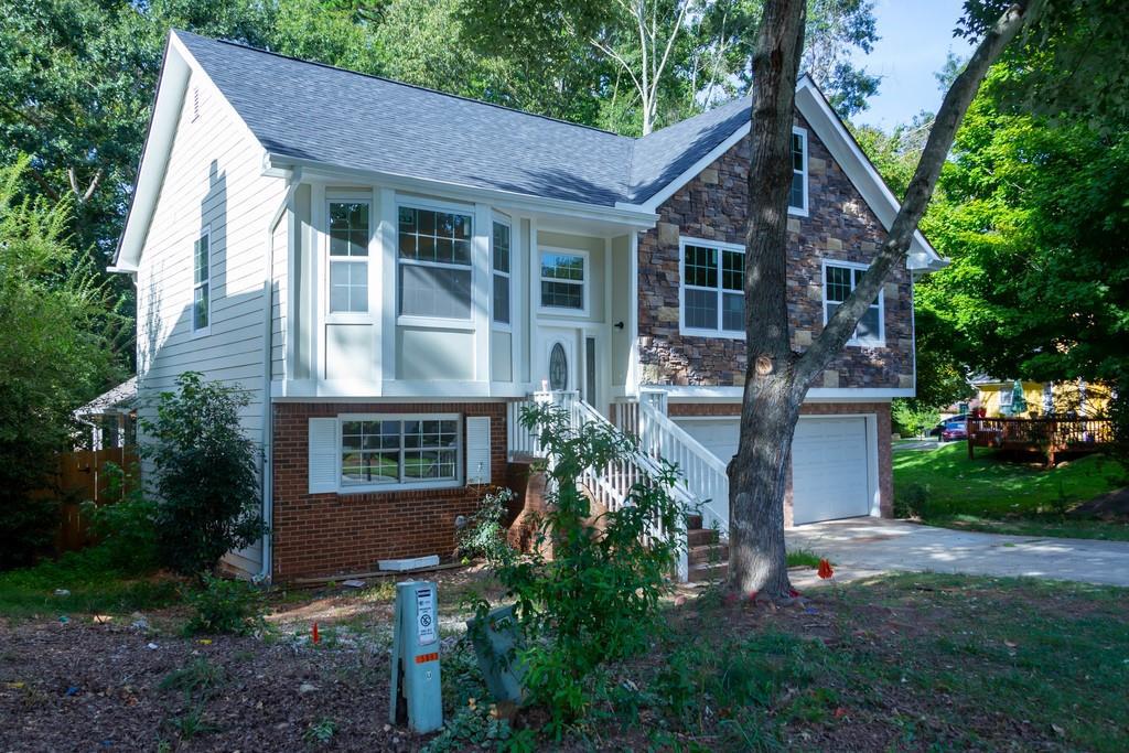 5896 Old Wellborn Trace, Lithonia, GA 30058